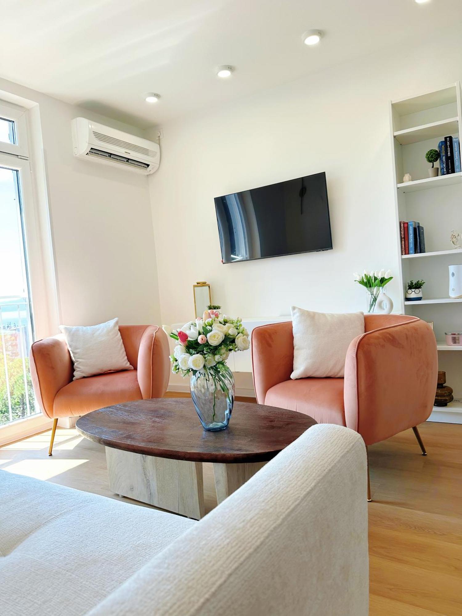 Luxury Apartment Ames Rijeka Exterior photo